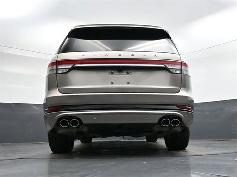 Used 2021 Lincoln Aviator Grand Touring w/ Equipment Group 301A image 27