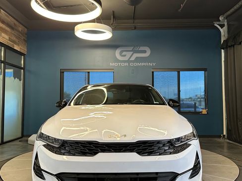 Used 2022 Kia K5 GT-Line w/ GT-Line Awd Premium Package image 8