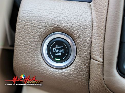 Used 2021 GMC Yukon Denali w/ Denali Ultimate Package image 23