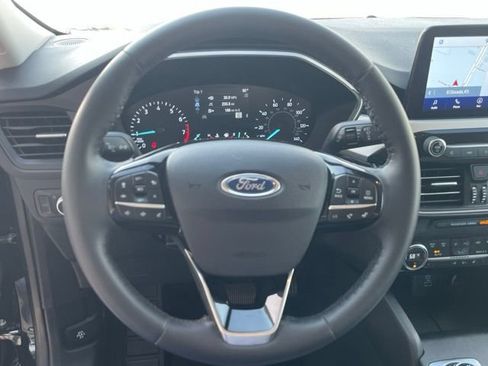 Used 2021 Ford Escape SE w/ SE Sport Appearance Package FWD image 8