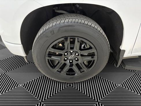 Used 2023 Chevrolet Silverado 1500 RST image 9