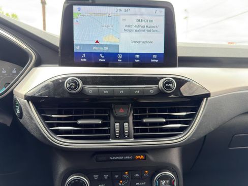 Used 2020 Ford Escape SE FWD image 47