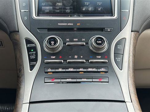 Used 2016 Lincoln MKX Select w/ Select Plus Package image 19