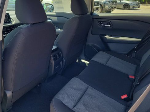 New 2026 Nissan Rogue SV FWD image 13