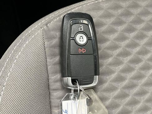 Used 2021 Ford Escape SE AWD/4WD image 27