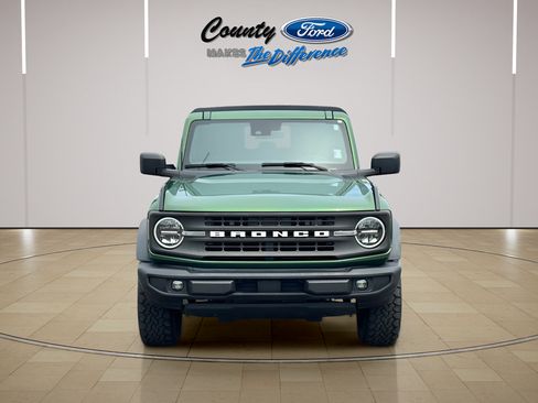 Used 2023 Ford Bronco Black Diamond AWD/4WD image 5
