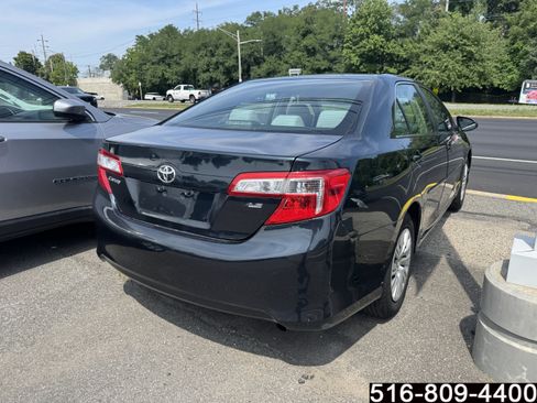 Used 2014 Toyota Camry LE FWD image 4