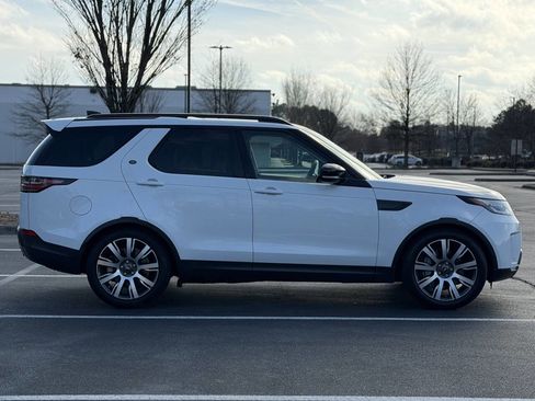 Used 2019 Land Rover Discovery HSE Luxury image 8