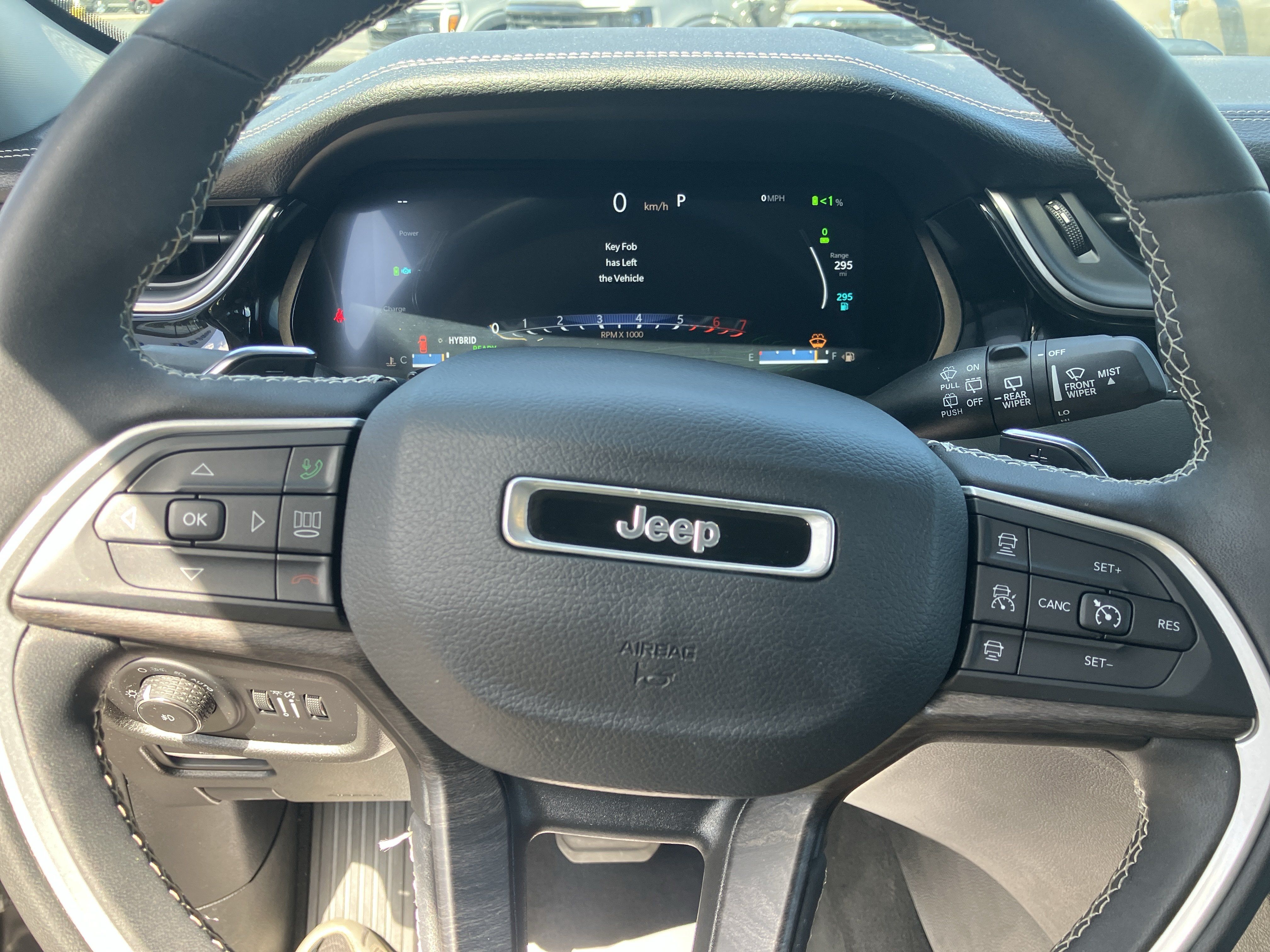 Used 2023 Jeep Grand Cherokee 4WD 4xe image 24