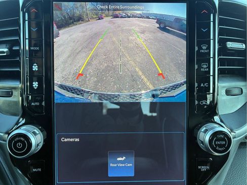 Used 2025 RAM 1500 Laramie w/ Bed Utility Group AWD/4WD image 26