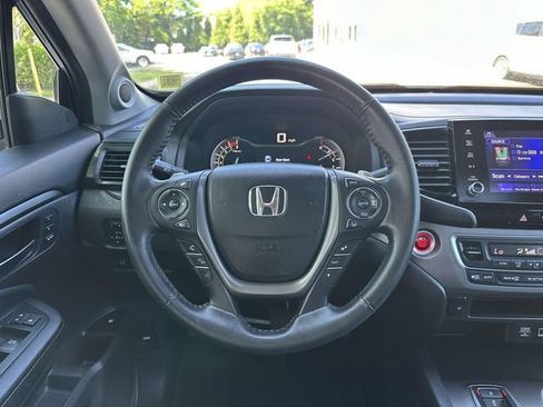 Certified 2023 Honda Ridgeline RTL image 13