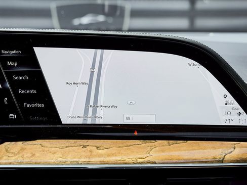 Used 2021 Cadillac Escalade Sport Platinum w/ LPO, ONYX Package image 81