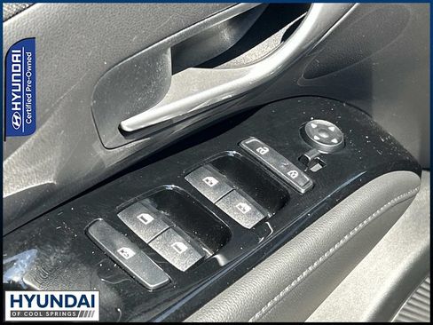 Certified 2024 Hyundai Tucson Limited FWD image 19