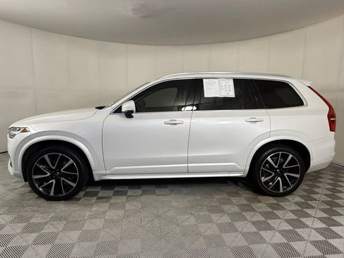 Used 2021 Volvo XC90 T6 Momentum w/ Advanced Package AWD/4WD image 3