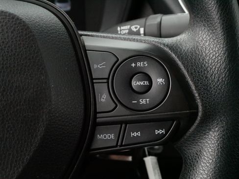 Used 2022 Toyota Corolla LE FWD image 26