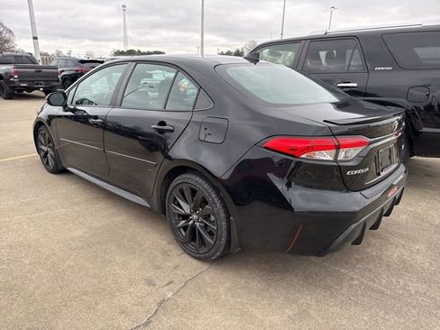 Used 2023 Toyota Corolla SE w/ Body Protecting Package (TMS) image 6