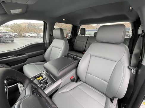 New 2025 Ford F150 Lightning Flash image 20