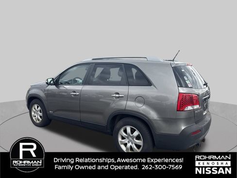 Used 2013 Kia Sorento LX AWD/4WD image 3