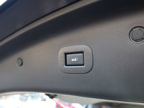 Used 2024 INFINITI QX80 Luxe image 21