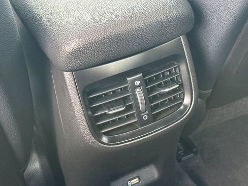 Used 2023 Kia Forte GT-Line w/ GT-Line Premium Package FWD image 17