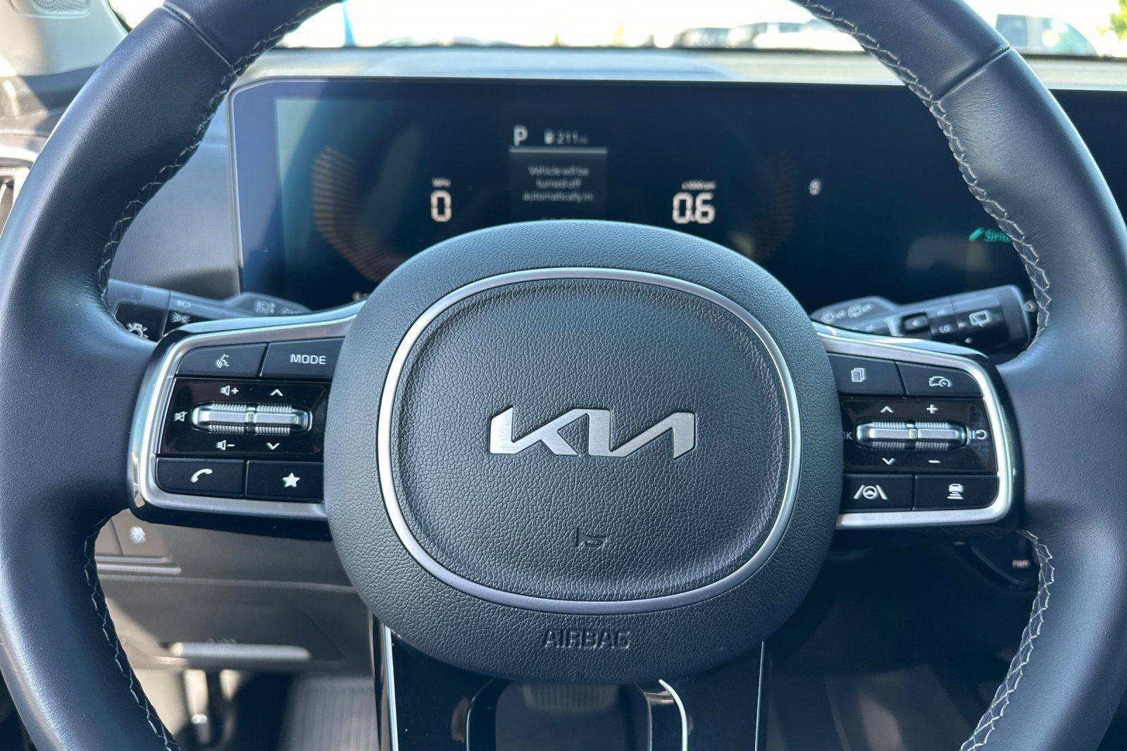 Used 2024 Kia Sorento S FWD image 30