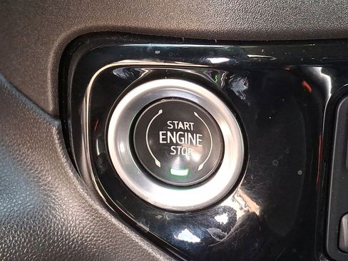 Used 2022 GMC Sierra 1500 Elevation w/ Elevation Premium Package image 16