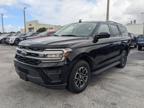 Certified 2022 Ford Expedition XL image 9