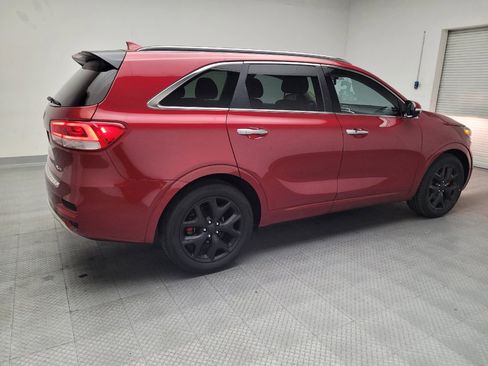 Used 2016 Kia Sorento SX image 10