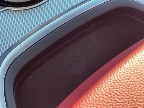 Used 2022 Alfa Romeo Stelvio Veloce image 25