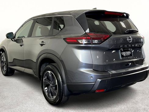 New 2026 Nissan Rogue SV image 6