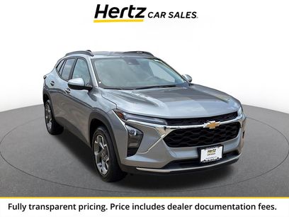 Used 2025 Chevrolet Trax LT