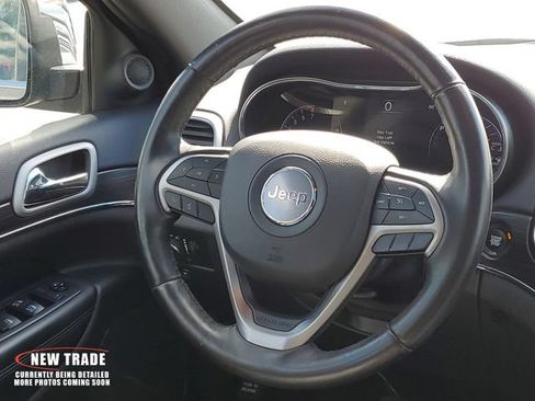 Used 2020 Jeep Grand Cherokee Limited AWD/4WD image 15