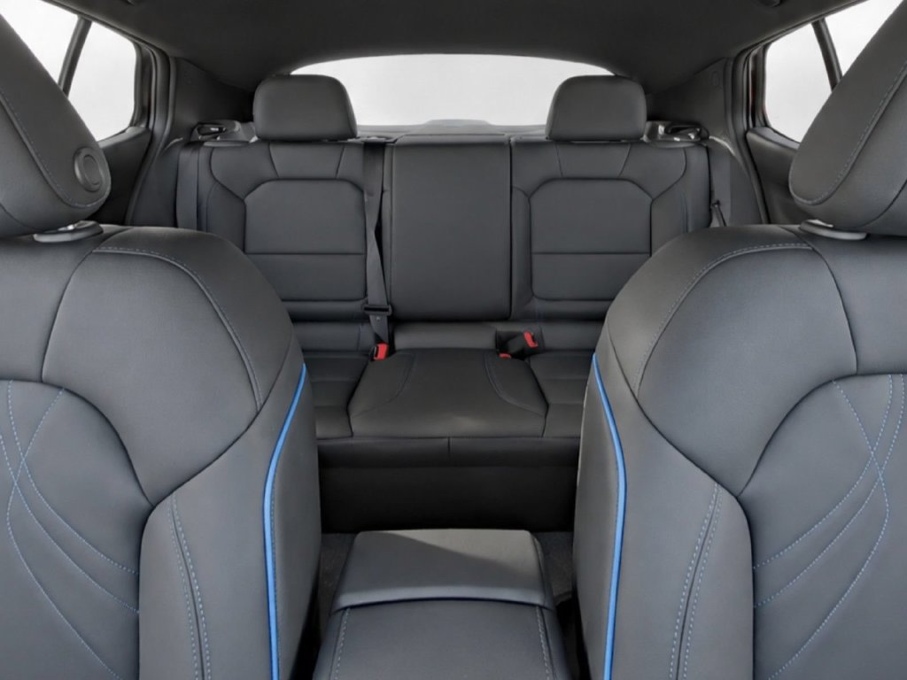 New 2026 Buick Envista Sport Touring w/ Convenience I Package FWD image 19