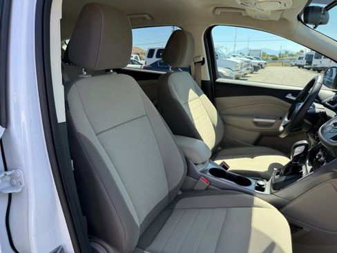 Used 2015 Ford Escape SE AWD/4WD image 22
