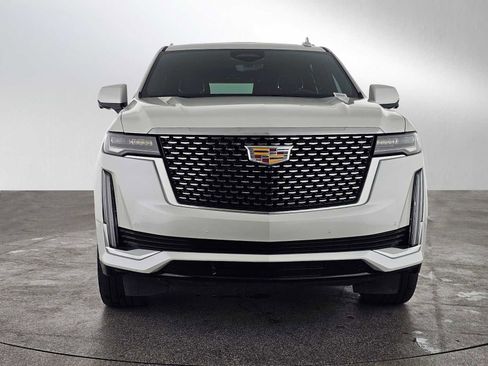 Used 2023 Cadillac Escalade Premium Luxury w/ Performance Package image 8