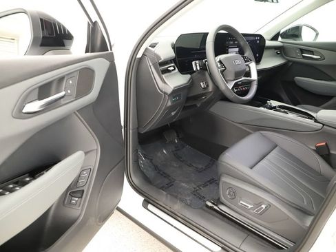 New 2026 Audi Q3 quattro 2.0T AWD/4WD image 14