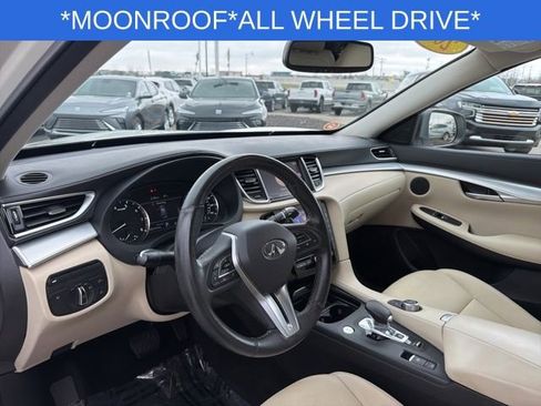 Used 2019 INFINITI QX50 Luxe image 17