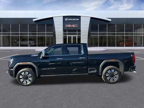 Certified 2024 GMC Sierra 2500 Denali w/ Denali Reserve Package image 2