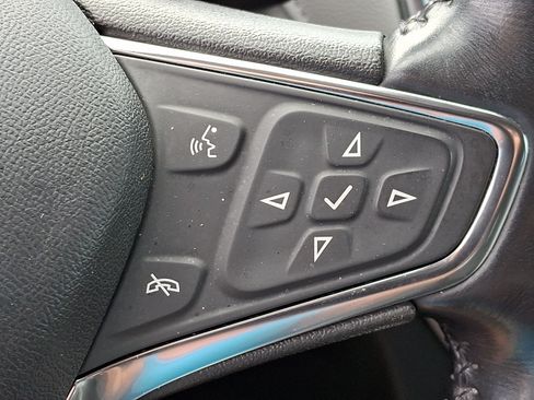 Certified 2021 Chevrolet Equinox Premier AWD/4WD image 23