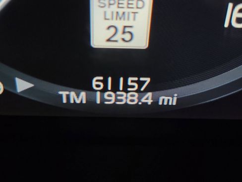 Used 2021 Volvo V60 T5 Cross Country AWD/4WD image 19