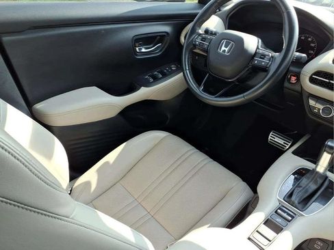 Used 2024 Honda HR-V EX-L image 19