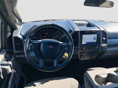 Used 2022 Ford F250 XLT image 21