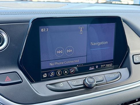 Used 2019 Chevrolet Blazer LT w/ Sound & Technology Package image 15