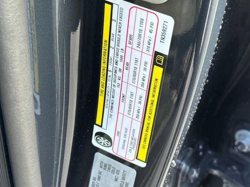 New 2026 RAM 1500 4x4 Crew Cab image 25