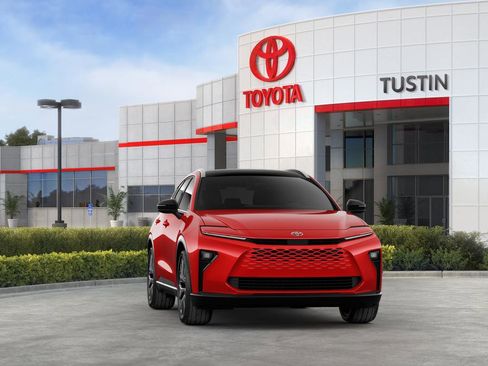 New 2025 Toyota Crown Signia image 18