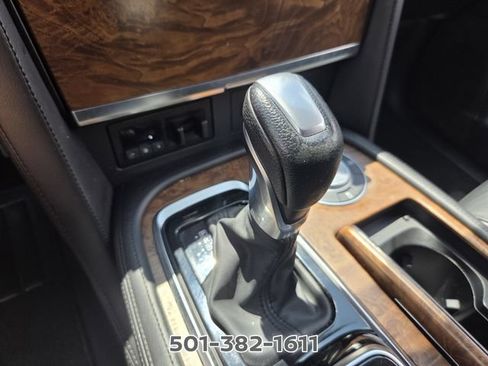 Used 2024 Nissan Armada SL w/ Captain's Chairs Package RWD image 24