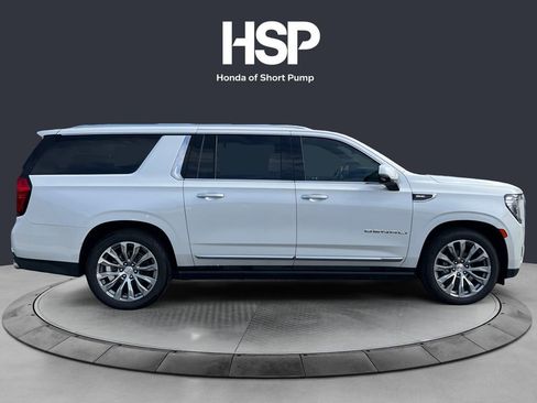 Used 2021 GMC Yukon XL Denali w/ Denali Ultimate Package image 6