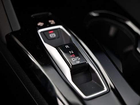 New 2025 Audi Q5 Prestige image 50