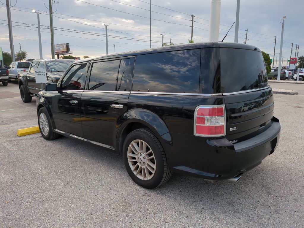 Used 2019 Ford Flex SEL w/ Equipment Group 202A AWD/4WD image 5