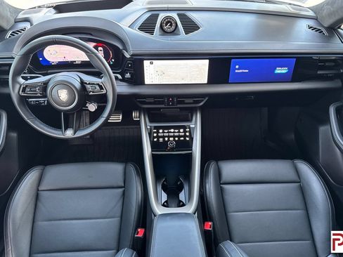 Used 2025 Porsche Macan Turbo Electric AWD/4WD image 14